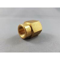 CATERING RESTAURANT-FITTINGS&VALVES BRASS REDUCING SOCKET 1/2FBSP x 3/8FBSP