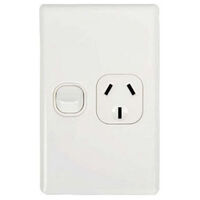 VERTICAL POWER OUTLET 10A 